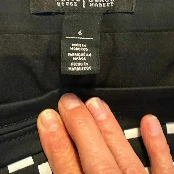 White House Black market skirt - Picture 5 of 5